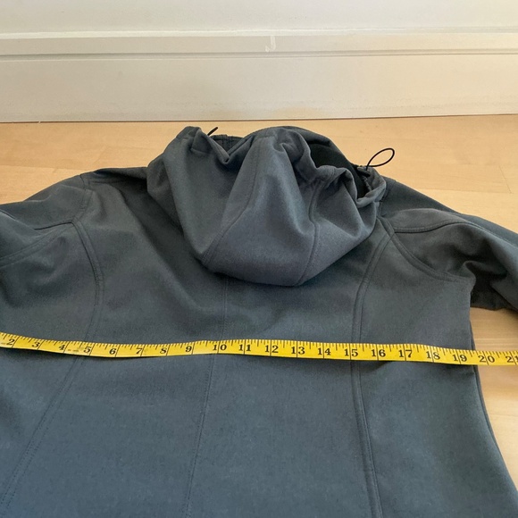 Eddie Bauer Insulated Waterproof Shell-Women’s Large - Picture 4 of 10